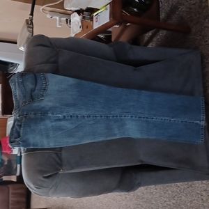 Women's jeans